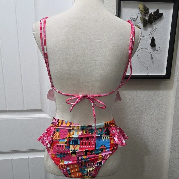 Colorful Ruffle Bikini Set - Picture 6 of 6